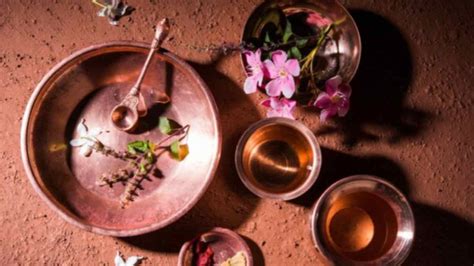 Copper Utensil For Puja: पूजा-पाठ में तांबे के बर्तनों का ही क्यों होता ...