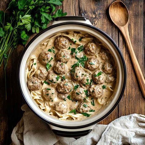 Crockpot Meatball Stroganoff : Easy 4-Step Comfort Classic