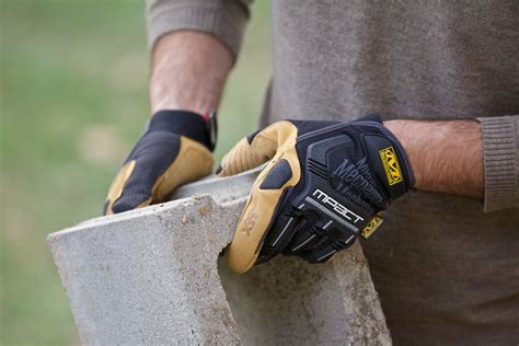 Best Work Gloves 2025: Leather, Waterproof and Winter Options
