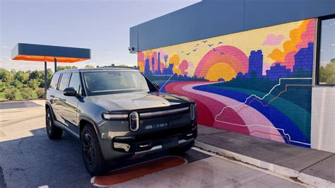 Rivian Tops 2025 Owner Satisfaction but Scores Lowest in Reliability | EV