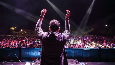 The Types of Wedding Vendors Required to Make It Big on the D-Day