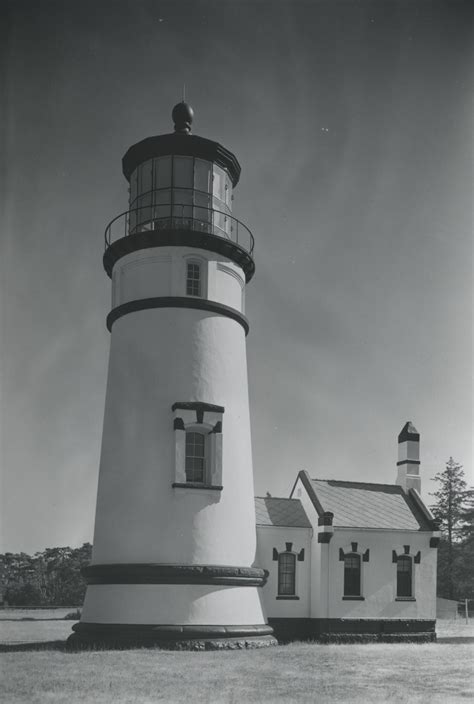 Umpqua River Lighthouse
