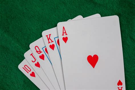 How To Play President Card Game: Rules,Gameplay&Strategies