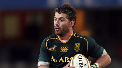 Super Rugby: Full-back Willie Le Roux signs new two-year deal with ...