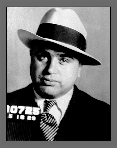 Al Capone Mafia Portrait Unisex Shirt Men s Shirt Best Vintage Tee ...