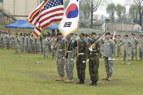 驻韩美军，对韩国是怎样的存在？