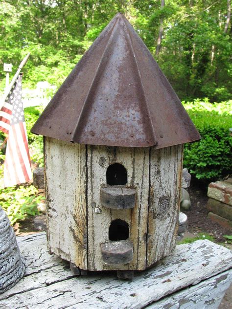 tin roof bird house
