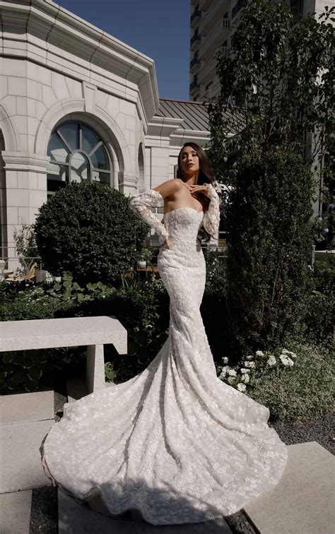 Luxe Sparkle Lace Fit-and-Flare Wedding Dress with Detachable Long Sleeves