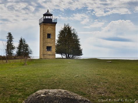 Peninsula Point Lighthouse | Upper Michigan Lighthouses | Travel The ...