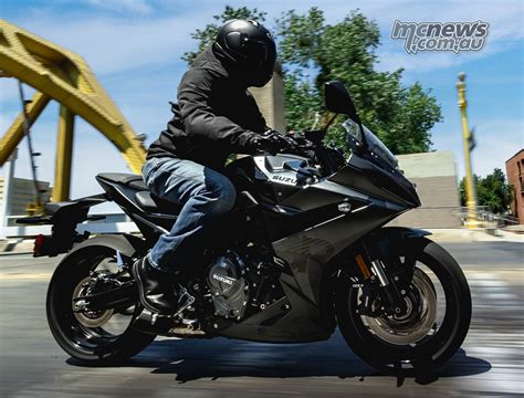 2024 Suzuki GSX-8R arriving in April at $14,990 ride away | MCNews