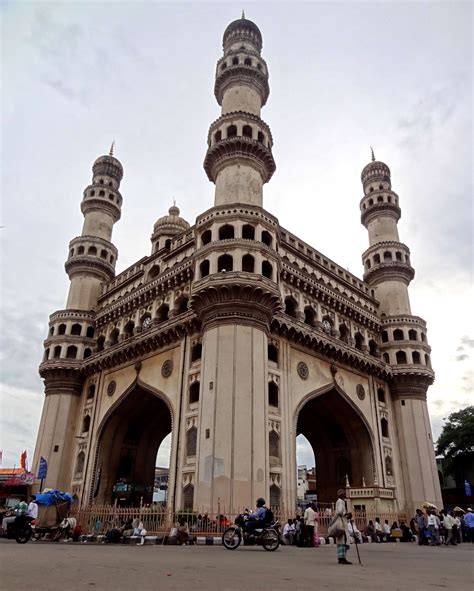 Where Is Located Charminar