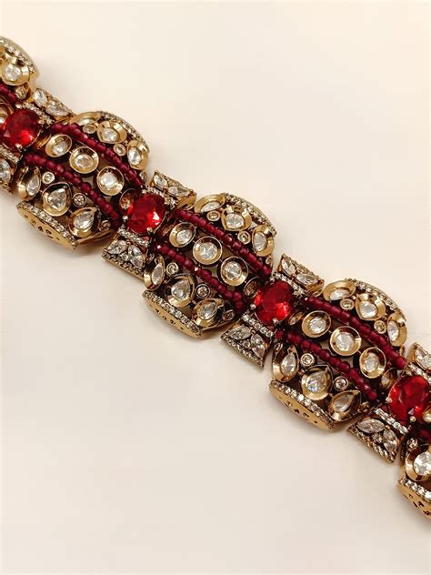 Yajide Maroon Victorian Bracelet – AG'S
