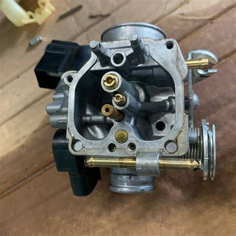 Small Engine Carburetor Problems 的图像结果