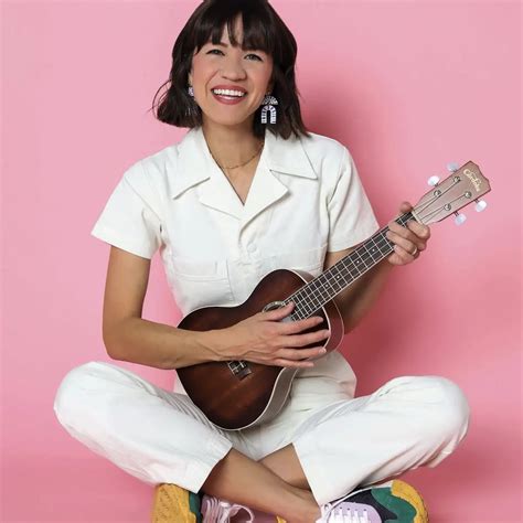 Miss Katie Sings Sunday Pop In Music Classes | Monica + Andy