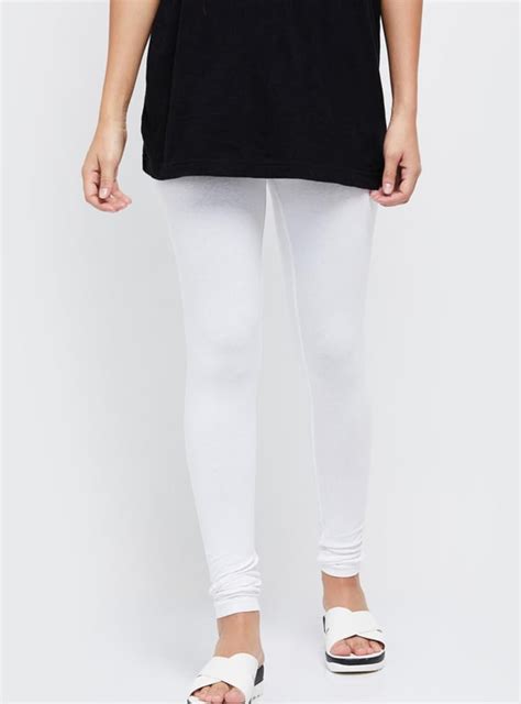 Buy Women Solid Leggings Online at just Rs. 399.0 - 1000011190140 | Max ...
