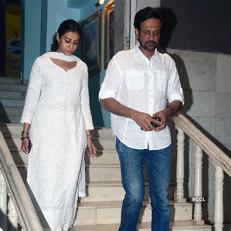 Bollywood celebrities attend Vishal Bhardwaj’s mother’s prayer meet ...