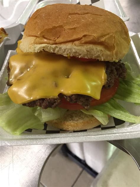 Cheeseburger 的图像结果