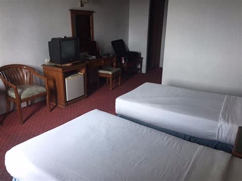 KHUM SUPHAN HOTEL (Tha Phi Liang) - Hotel Reviews, Photos, Rate ...