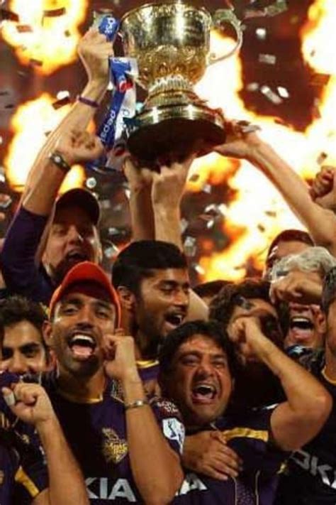 IPL 2015: Get Latest Buzz, Updates, Gossip, Photos & Videos