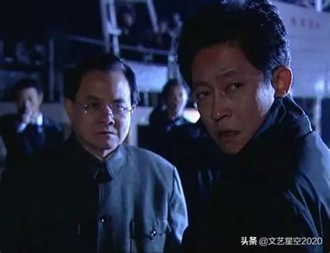 9.3分，完爆《暗算》！至今是豆瓣最高分谍战剧，王志文拍戏入魔_腾讯新闻