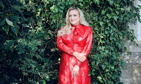 Download Daisy May Cooper Wallpaper | Wallpapers.com