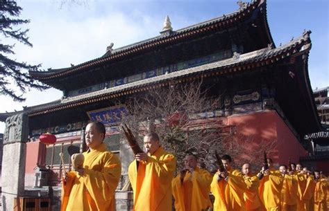 五台山全山僧尼在显通寺举行一诚长老示寂回向法会-推荐-佛教在线