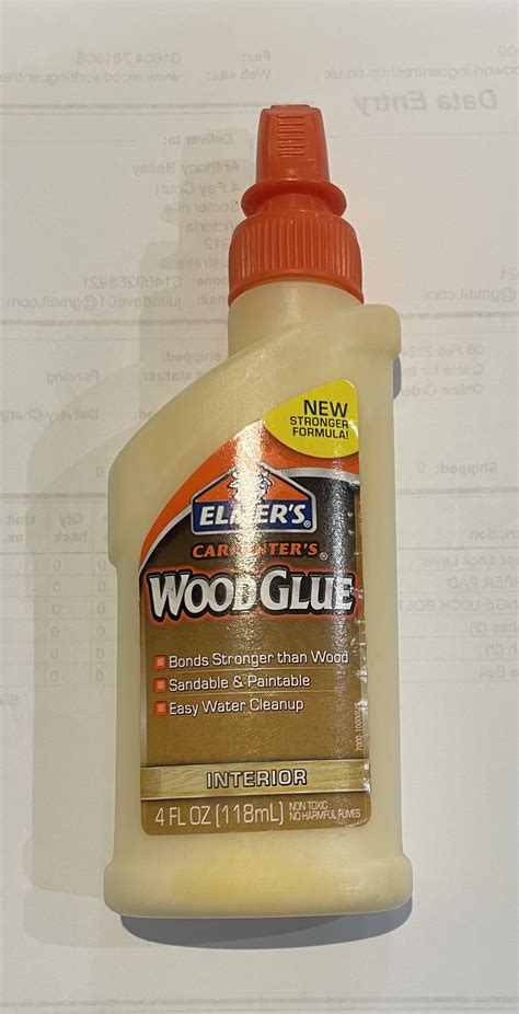 ELMERS CARPENTER'S WOOD GLUE 4oz.