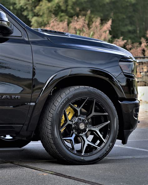 Dodge Ram Toyo Tires