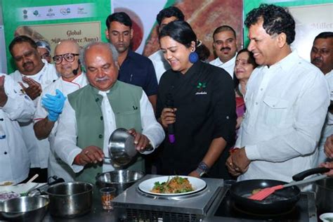 Union Agriculture Minister Shri Tomar holds bilateral meetings with the ...