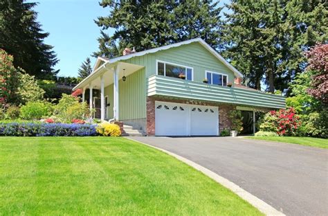 14 Indian House Colour Combinations for Outside with Images