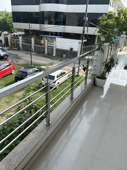 Noida Sector 147 Metro Station, Map, Route, Timings, Fare, Entry/Exit