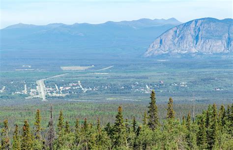 Canada's stunning walks you can do in a day | lovemoney.com