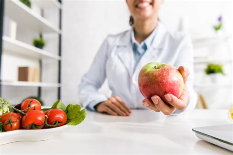 Why is the role of nutritionist significant in your life?