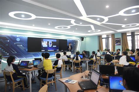 5G智慧校园以技术赋能教育 让藏区学子共享深圳教育资源