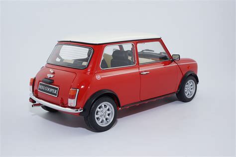 MINI COOPER 12" MK6 1969 - SOLAR RED WHITE im Maßstab 1:12 von Premium ...