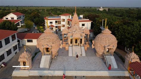 OMKARDHAM TIRTH: A UNIQUE TEMPLE IN THE WORLD