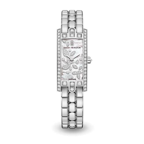 Avenue C Mini Lily Cluster | Harry Winston