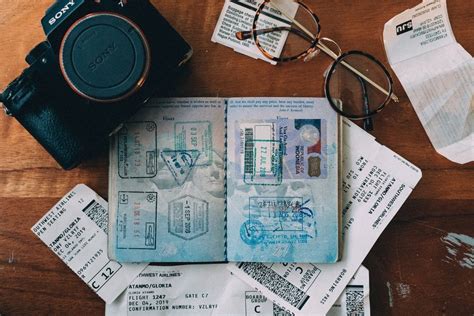 护照必须在有效期内换领吗？护照可以申请“在线换发”吗？_腾讯新闻