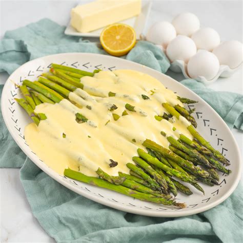 Roasted Asparagus with Hollandaise Sauce | Safeway