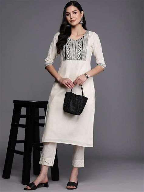 Buy White Kurtas & Kurtis for Women Online in India | Libas