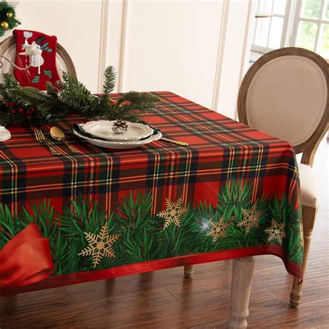 Amazon.com: Joyfol Day Winter Holiday Christmas Tablecloth, Plaid ...