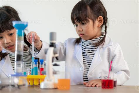 Kids Science 的图像结果