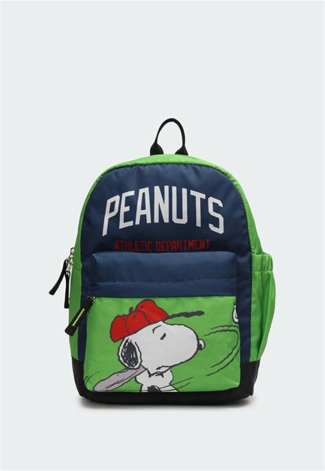 Buy Girls Peanuts Snoopy Printed Backpack Online at just Rs. 799.0 ...