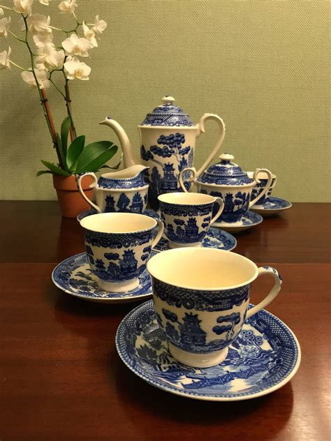Vintage Blue Willow Childs Tea set, Tea Party Set, Blue Willow 1930s ...