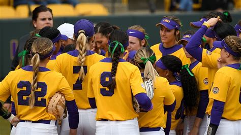 LSU softball previews 2020 season
