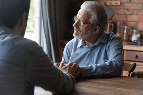 10 tips for caring for a parent with dementia at home - Healthcare ...