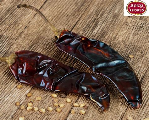 Buy Premium Guajillo Chiles Whole Dried in 7 oz Resealable Bag ...