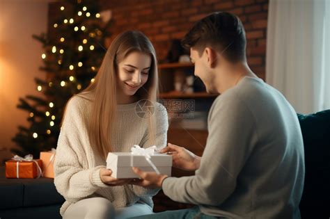 冬天该送什么礼物最新素材