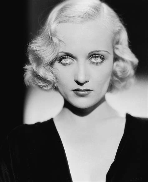 The Tragic Death of Carole Lombard | The Vintage News