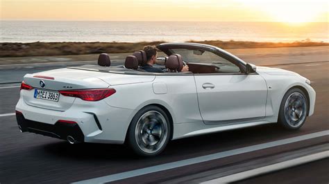 The 2025 BMW M440i Gets 386 HP And Laser Lighting